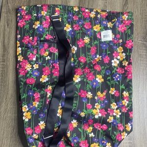 BNWT Vera Bradley Laundry Bag